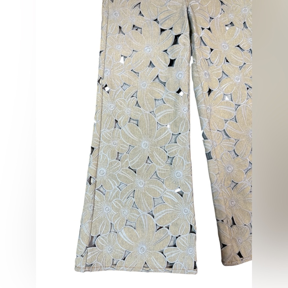 Cynthia Rowley Floral Cutout Wide-Leg Jeans in Sage and Ivory - Picture 8 of 16